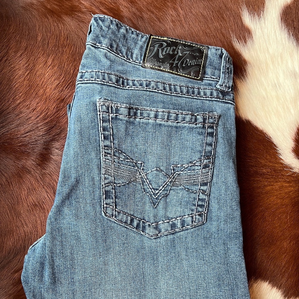 Men’s Wrangler Rock 47 Slim Fit Straight Leg Jeans - Tuba - 33 x 32